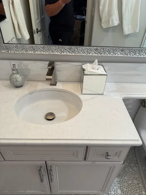 Deep cleaned bathroom in a Greater Phoenix home